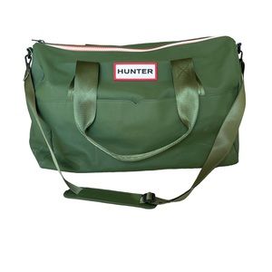 Pre-owned hunter travel duffel bag (Hunter for Target)